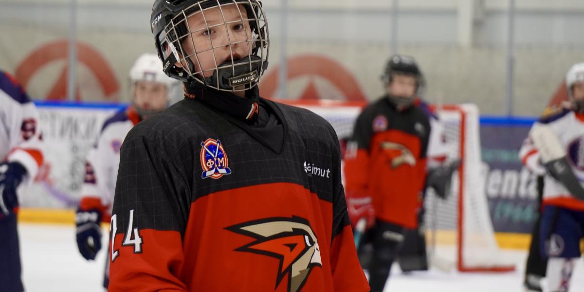 Лицензионный договор между ХК «Авангард» и ХШ «Авангард» Москва